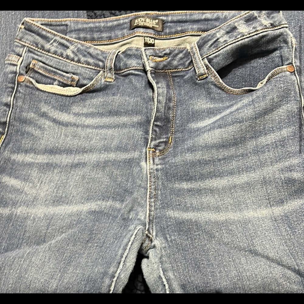 Judy Blue Size 11/30 skinny jeans